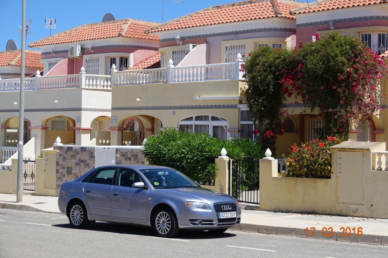Villa Del Mar أوريويلا المظهر الخارجي الصورة